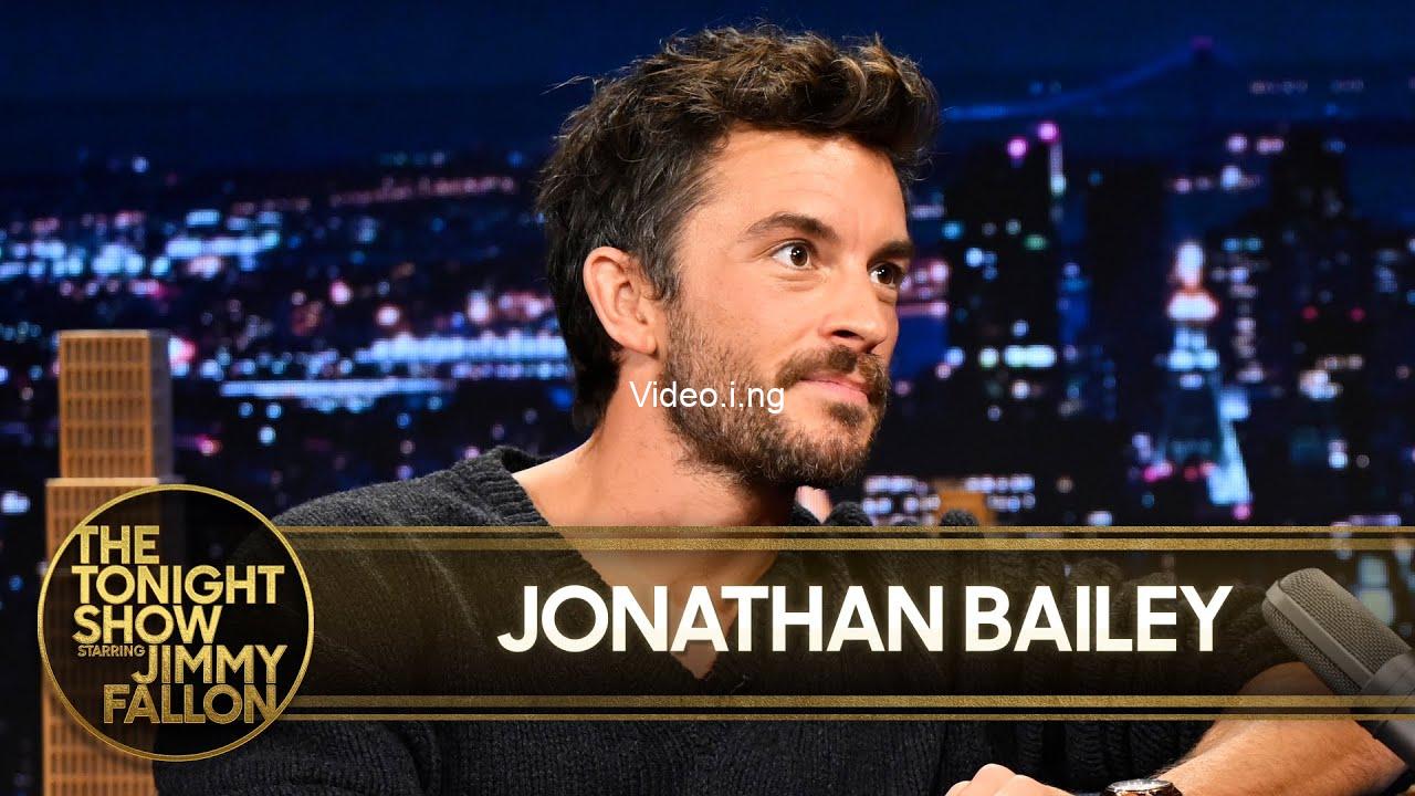 Jonathan bailey reveals if hed play dcus batman who should play robin