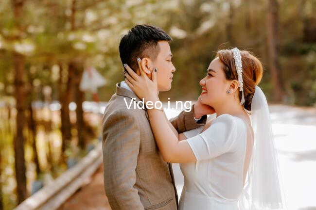 She Abandoned The Man She Love To Marry A Rich Man But Was Shocked To Be Miserable Without Him